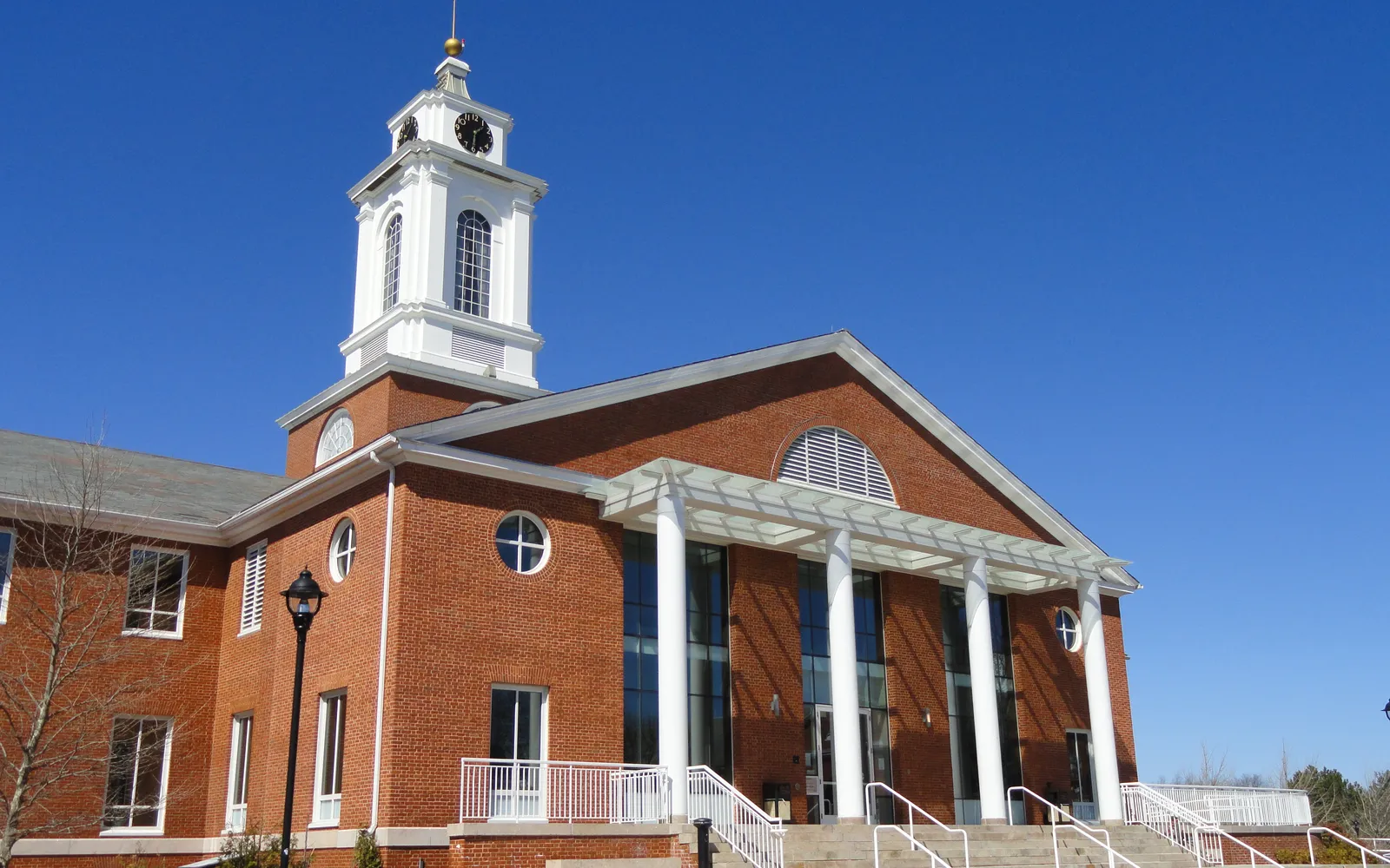 Библиотека Bentley University в Уолтеме, штат Массачусетс